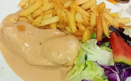 restaurant mauricien Saint-Martin-des-Champs-5